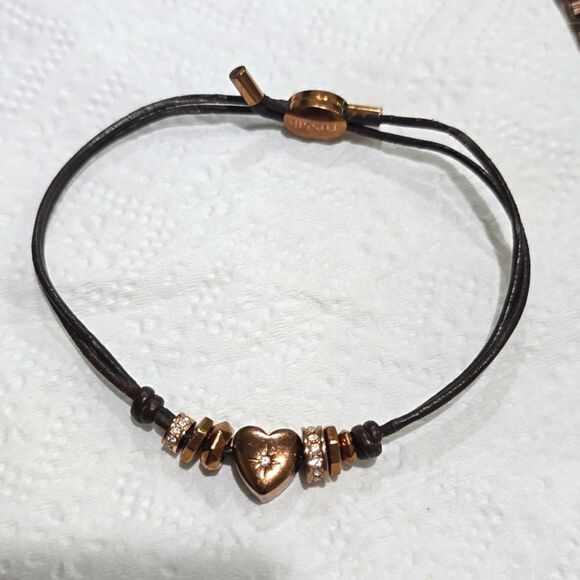 Fossil Accessories - FOSSIL LEATHER STRAP HEART BRACELET